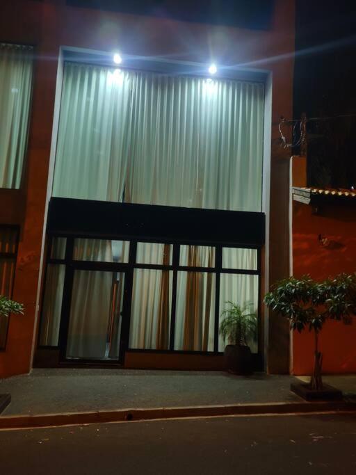 Local Nobre Facil Acesso Pxm Tdo Βίλα Μπαουρού Εξωτερικό φωτογραφία